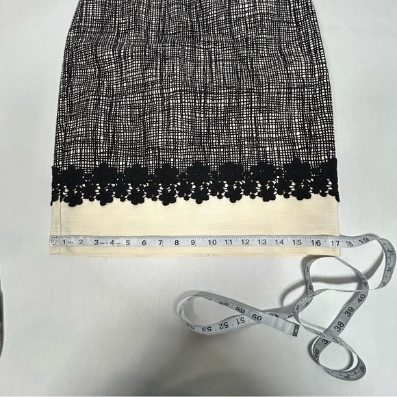 NWOT Talbots Pencil Skirt Size 2 - Picture 11 of 14